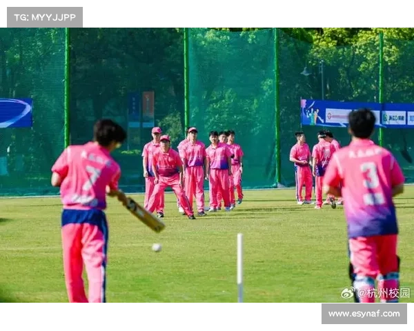 中国板球联赛杭州站开赛 浙江工大自主养护场地引关注